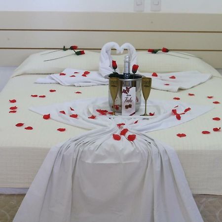 Hotel Pousada Vale Do Sol Em Pompéia Екстериор снимка