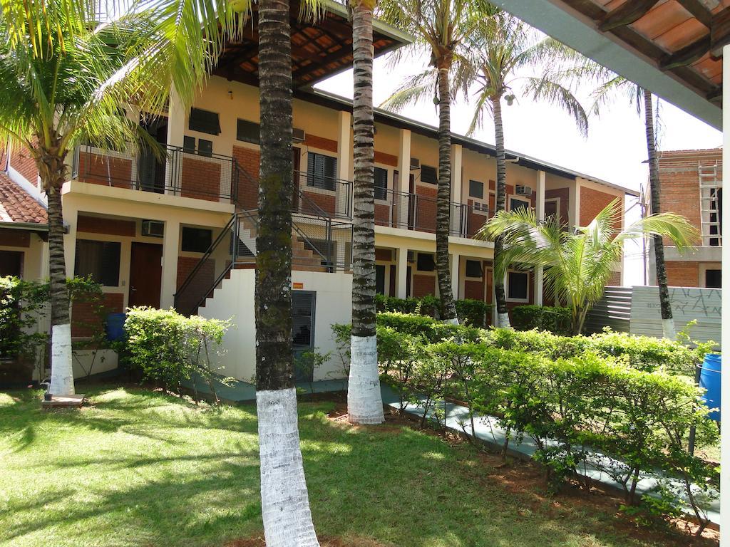 Hotel Pousada Vale Do Sol Em Pompéia Екстериор снимка