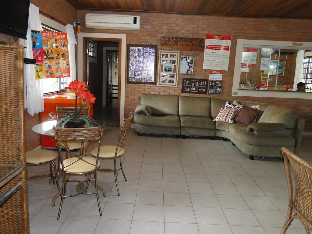 Hotel Pousada Vale Do Sol Em Pompéia Екстериор снимка